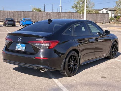 Used 2024 Honda Civic Sport image 6