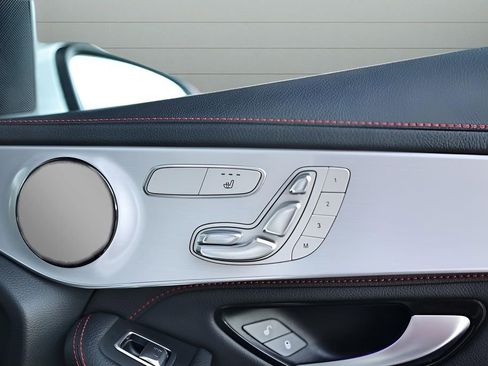 Used 2022 Mercedes-Benz GLC 43 AMG 4MATIC image 31