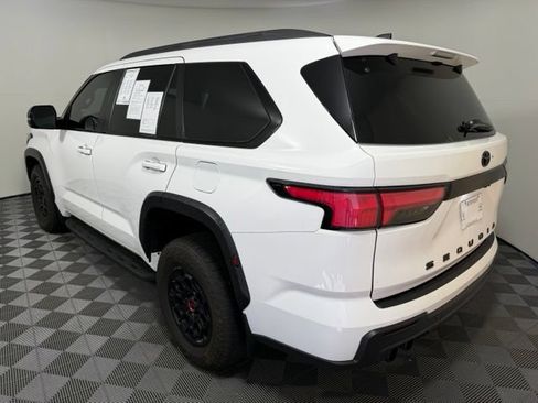 Used 2025 Toyota Sequoia TRD Pro AWD/4WD image 5