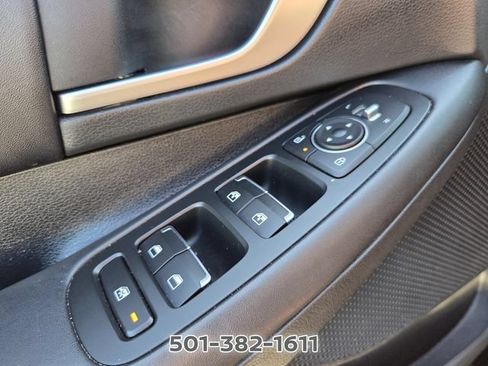 Used 2024 Hyundai Sonata SEL FWD image 29