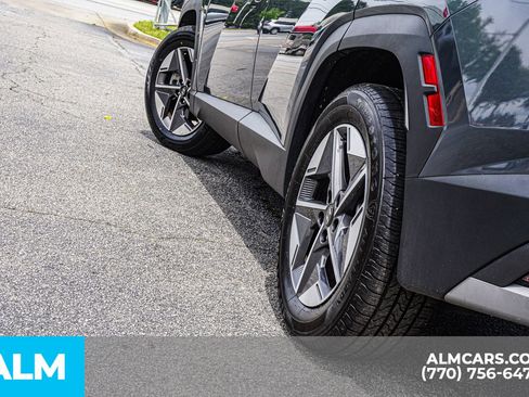 Used 2025 Hyundai Tucson SEL image 14