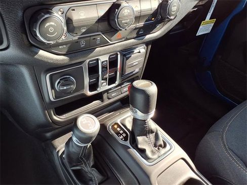 New 2026 Jeep Gladiator Sport image 16