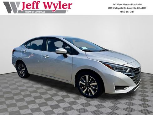 Used 2025 Nissan Versa SV w/ Trunk Package FWD image 1