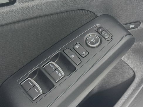 Certified 2023 Honda Civic EX image 17