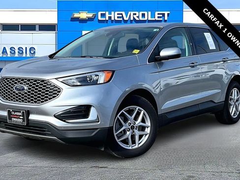 Used 2024 Ford Edge SEL image 3
