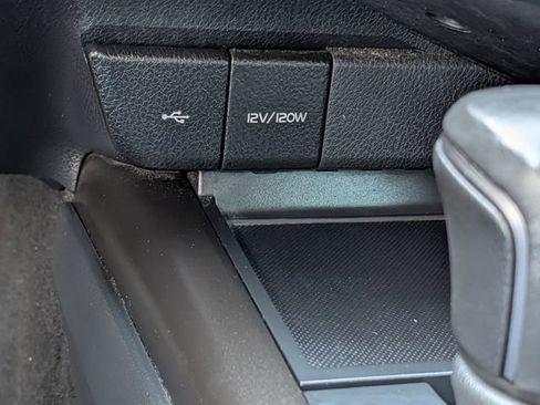 Used 2024 Toyota Camry SE image 17