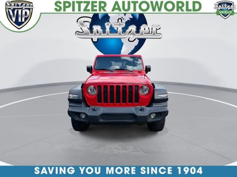 Used 2020 Jeep Gladiator Sport w/ Quick Order Package 24S AWD/4WD image 3