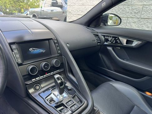 Used 2016 Jaguar F-TYPE Coupe RWD image 27