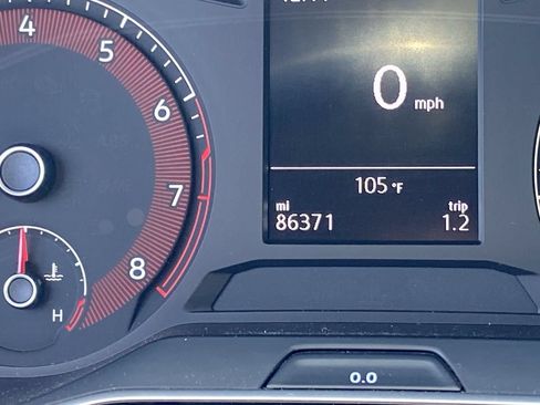Used 2019 Volkswagen Jetta SE FWD image 8