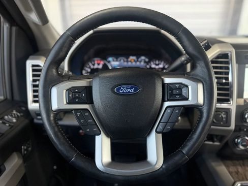 Used 2017 Ford F350 Lariat w/ Lariat Ultimate Package image 21