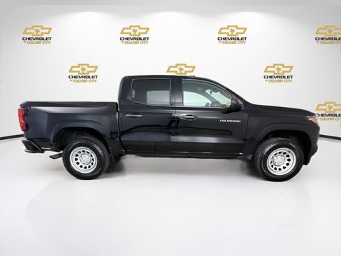 Used 2025 Chevrolet Colorado W/T w/ Advanced Trailering Package RWD image 9