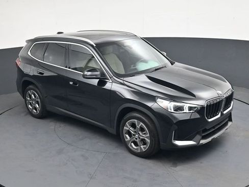 Used 2023 BMW X1 xDrive28i w/ Premium Package AWD/4WD image 22
