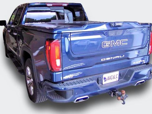 Used 2021 GMC Sierra 1500 Denali AWD/4WD image 8