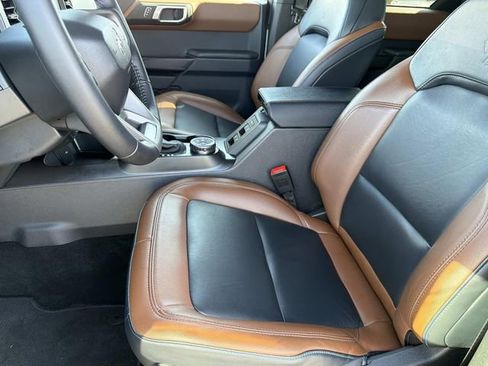 Used 2024 Ford Bronco Outer Banks image 16