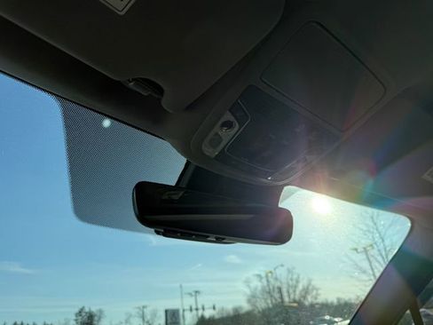 Used 2020 Honda Pilot Elite image 23