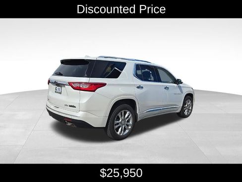 Used 2020 Chevrolet Traverse High Country w/ LPO, Floor Liner Package image 3