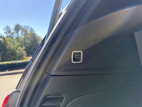 Used 2024 Chrysler Pacifica Pinnacle image 18