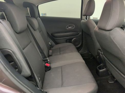 Used 2020 Honda HR-V EX image 16