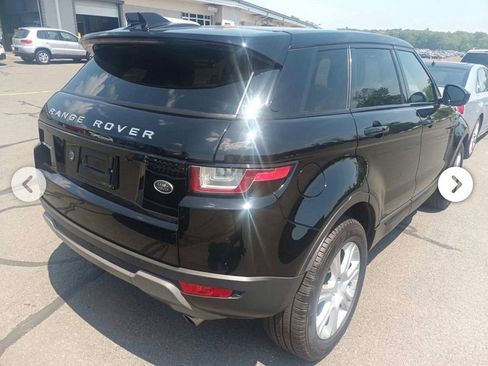 Used 2018 Land Rover Range Rover Evoque SE Premium AWD/4WD image 4