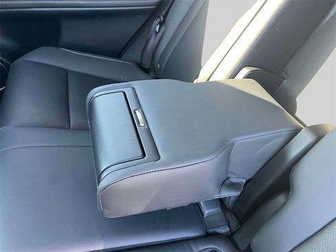 Certified 2022 Lexus RX 350 AWD w/ Premium Package image 15