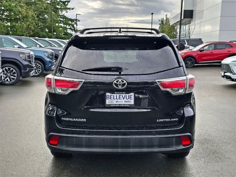 Used 2015 Toyota Highlander Limited Platinum image 4
