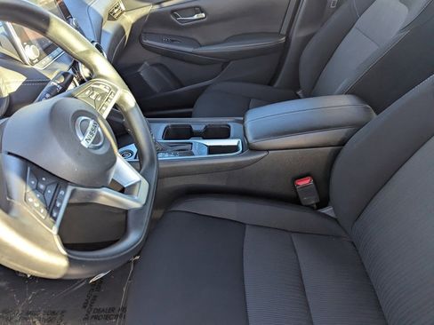 Certified 2023 Nissan Sentra SV image 18