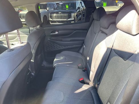 Used 2021 Hyundai Santa Fe SEL image 11