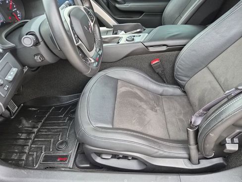 Used 2016 Chevrolet Corvette Z06 w/ Z07 Performance Package image 22