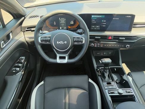Used 2025 Kia K5 GT-Line w/ GT-Line Premium Package AWD/4WD image 15