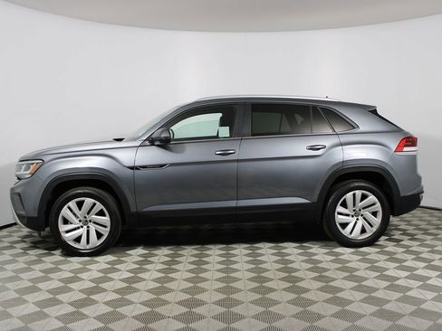 Used 2021 Volkswagen Atlas Cross Sport SE w/ Panoramic Sunroof Package image 40