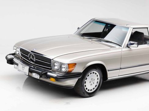 Used 1989 Mercedes-Benz 560 SL image 33