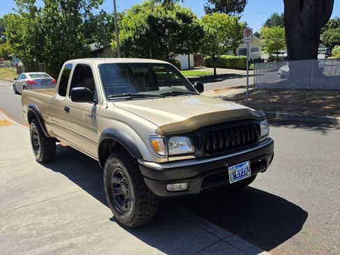 Used 2002 Toyota Tacoma 4x4 Xtracab V6 image 3