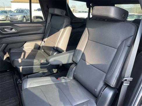 Used 2023 Chevrolet Tahoe Z71 w/ Luxury Package image 21