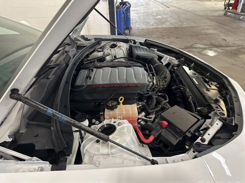 Used 2023 Chevrolet Camaro LT w/ Technology Package image 36