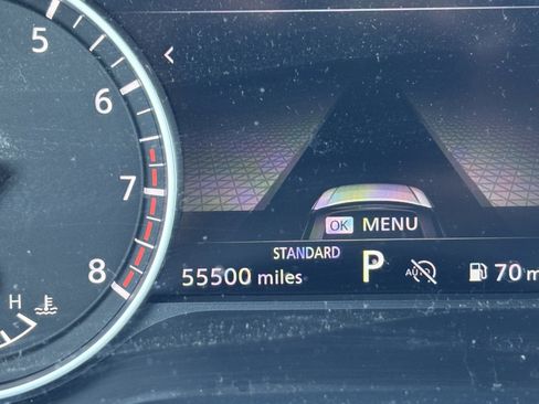 Used 2022 Nissan Pathfinder SV image 7