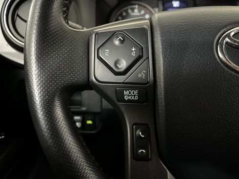 Used 2017 Toyota Tacoma TRD Sport w/ Premium & Technology Package image 62