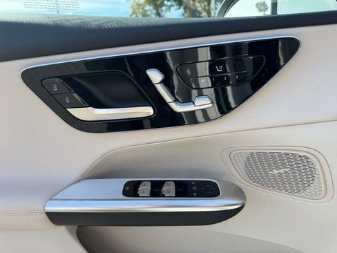 Used 2026 Mercedes-Benz GLC 300 4MATIC image 20