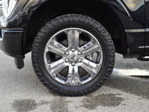 Certified 2022 Ford F150 Platinum w/ Equipment Group 701A High image 25