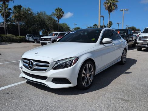 Used 2016 Mercedes-Benz C 300 Sedan image 8