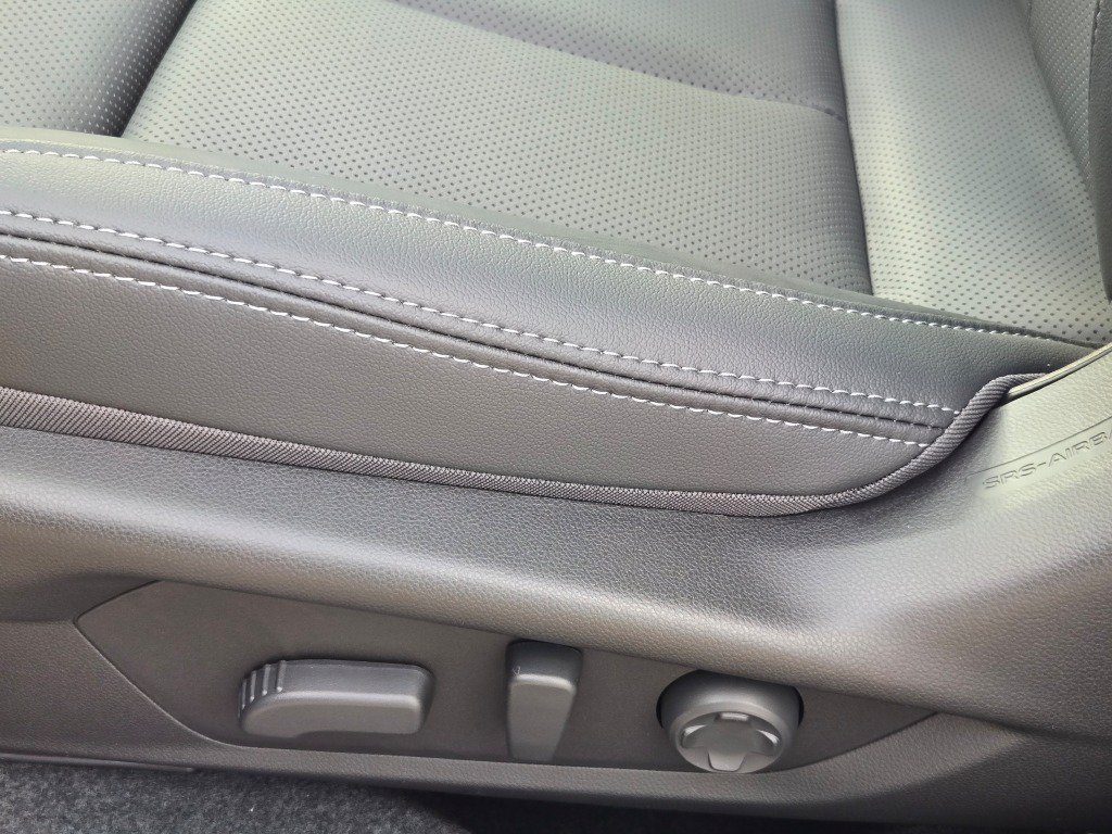New 2026 Subaru Outback Touring AWD/4WD image 30