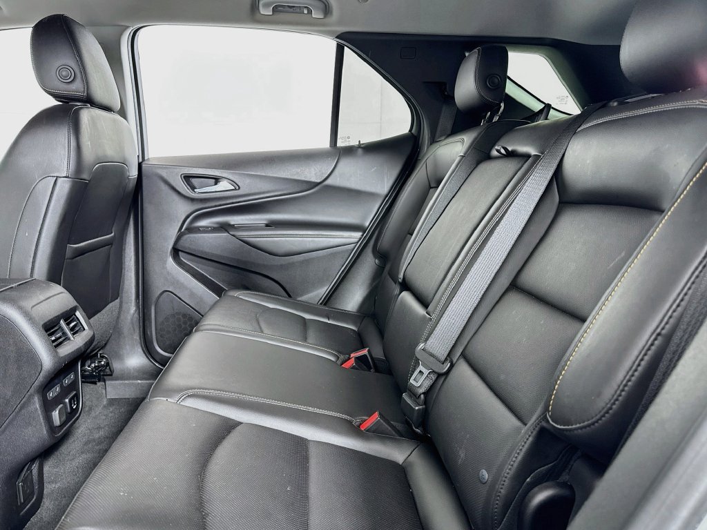 Used 2018 Chevrolet Equinox Premier FWD image 11