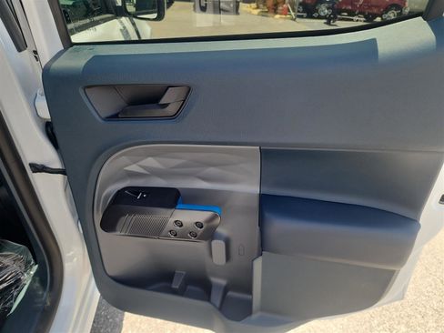 New 2025 Ford Maverick Lobo image 26