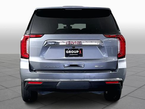 Certified 2022 GMC Yukon SLT w/ SLT Premium Package image 4