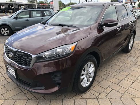 Used 2019 Kia Sorento AWD V6 image 6
