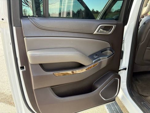 Used 2016 GMC Yukon XL Denali w/ Open Road Package image 41