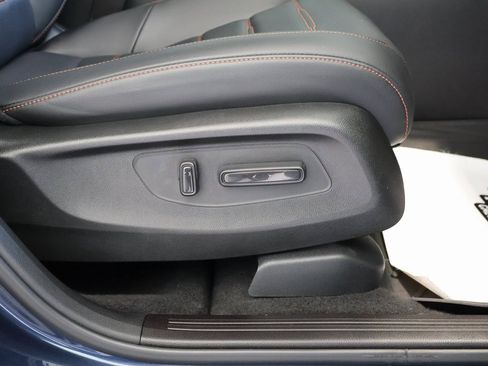 Used 2025 Honda CR-V Sport-L image 35