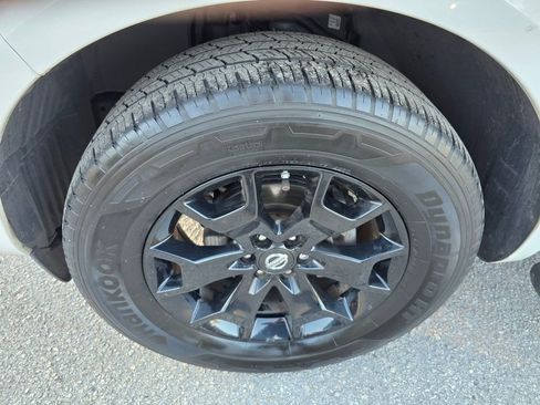 Used 2019 Nissan Frontier SV w/ Value Truck Package image 9