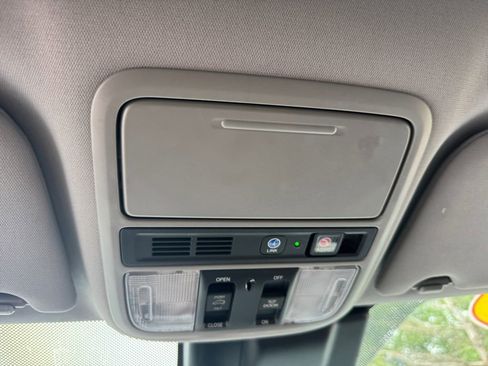 Used 2019 Honda Odyssey Elite image 26