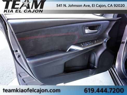 Used 2017 Toyota Camry XSE w/ Moonroof Package FWD image 22