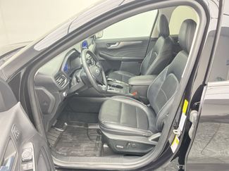 Used 2022 Ford Escape Titanium w/ Class II Trailer Tow Package video 3